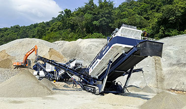 ANDAMINE 200tph tracked mobile crusher running in Malaysia