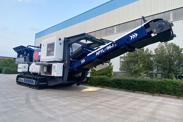 ANDAMINE AJYLcrawler mobile jaw crusher installed in Taiwan China